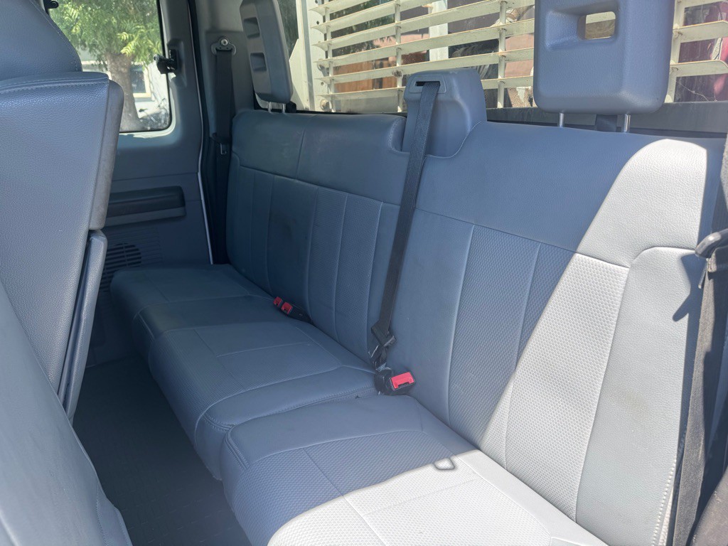 2015 Ford F-350 Image 19