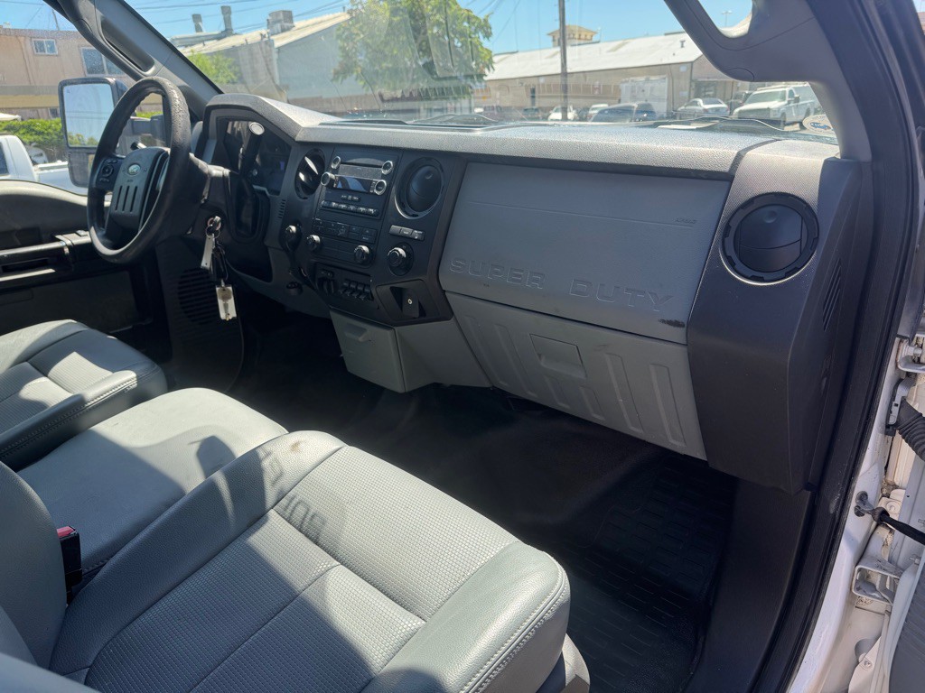 2015 Ford F-350 Image 20