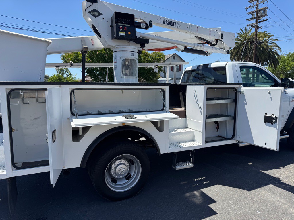 2022 RAM 5500 Image 12
