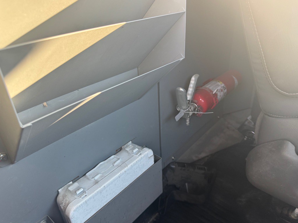 2019 Chevrolet Express Image 9