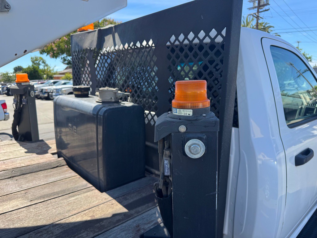 2014 RAM 5500 Image 11