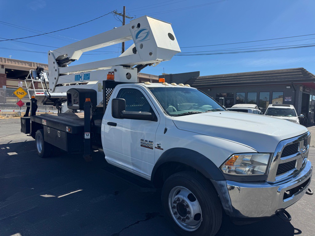 2014 RAM 5500 Image 15
