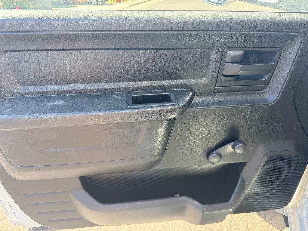 2014 RAM 5500 Image 24
