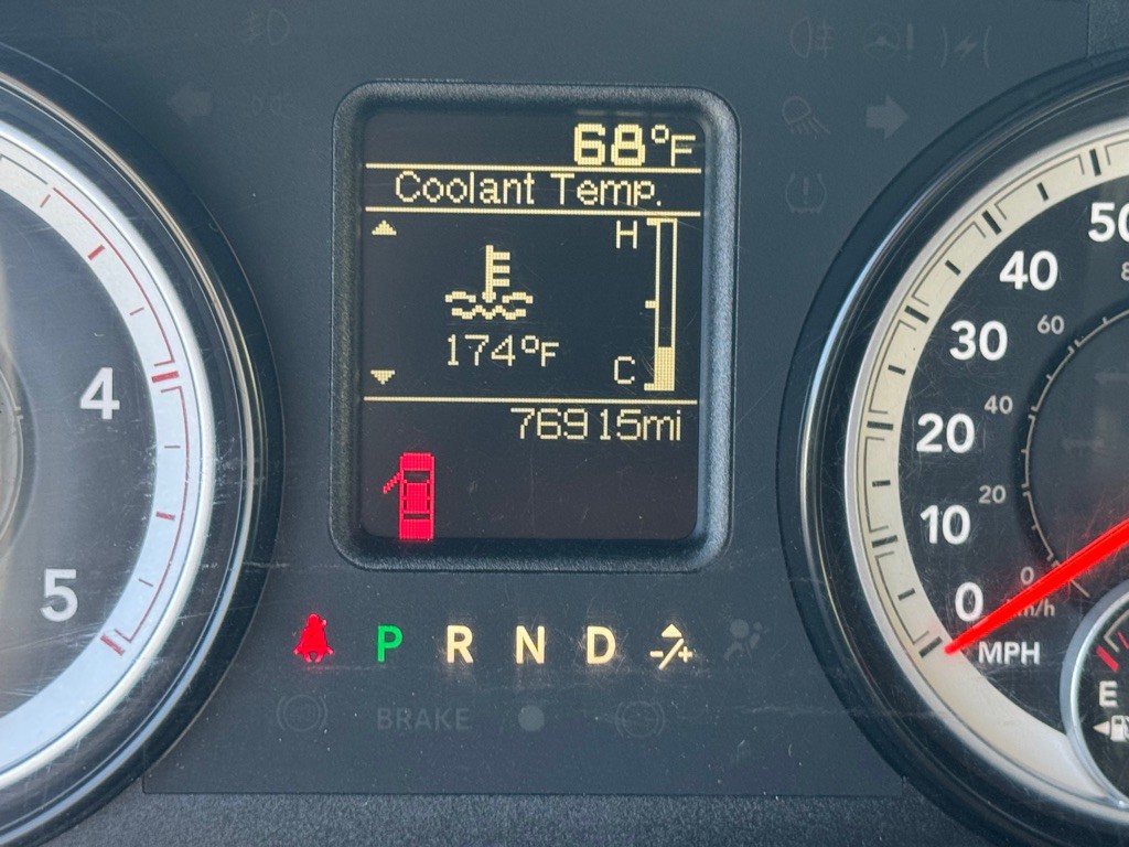 2014 RAM 5500 Image 27