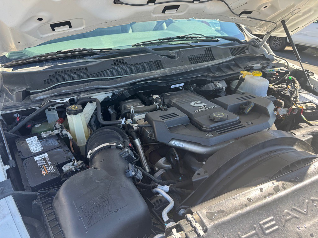 2014 RAM 5500 Image 28