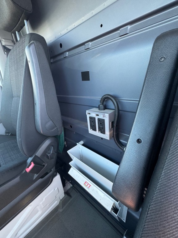 2017 Mercedes-Benz Sprinter Image 16