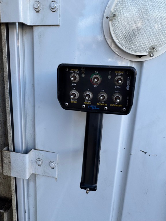 2016 RAM 5500 Image 14