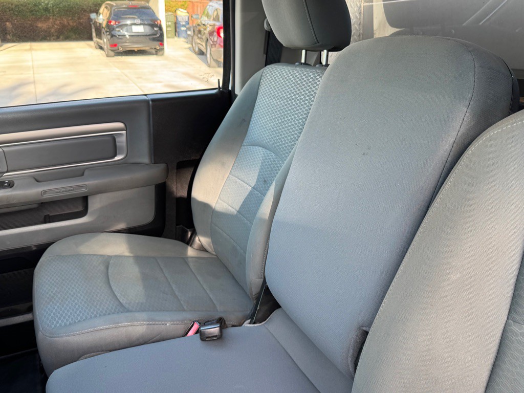 2016 RAM 5500 Image 25