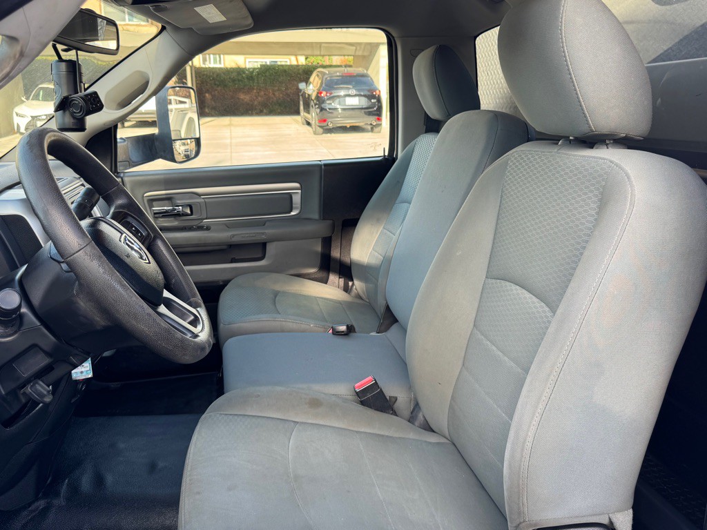 2016 RAM 5500 Image 26