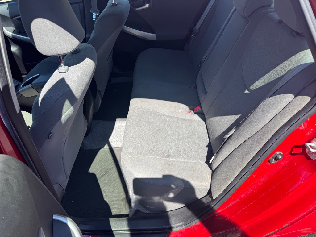 2013 Toyota Prius Image 7