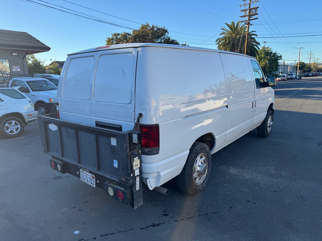 2009 Ford Econoline Image 7