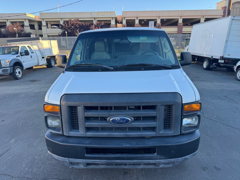 2009 Ford Econoline Image 10