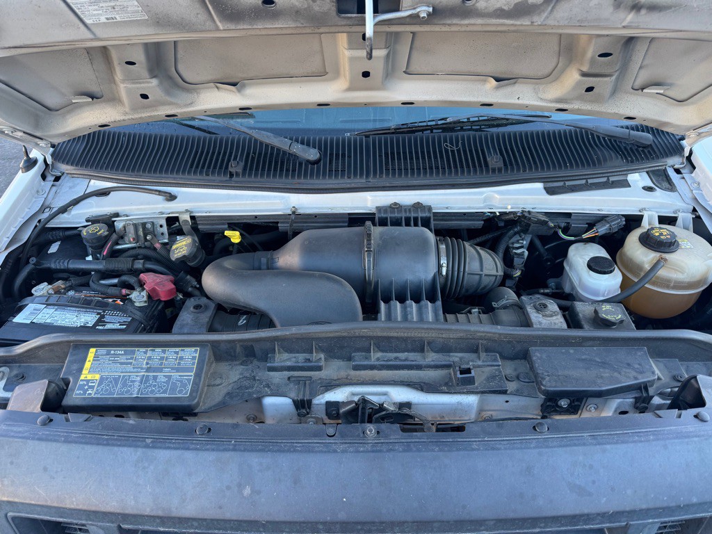 2009 Ford Econoline Image 11