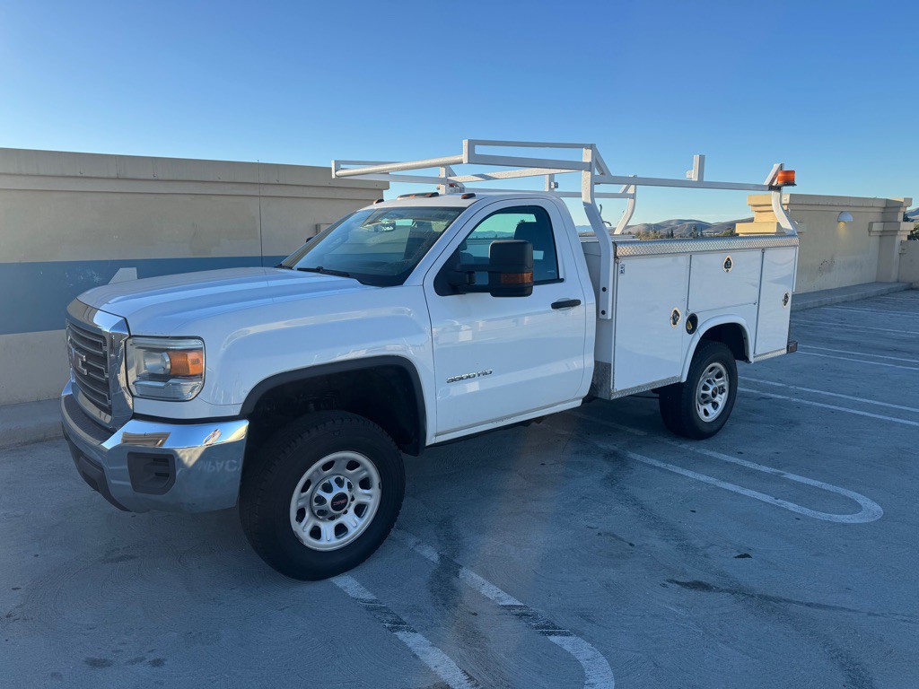 2015 GMC Sierra Image 4
