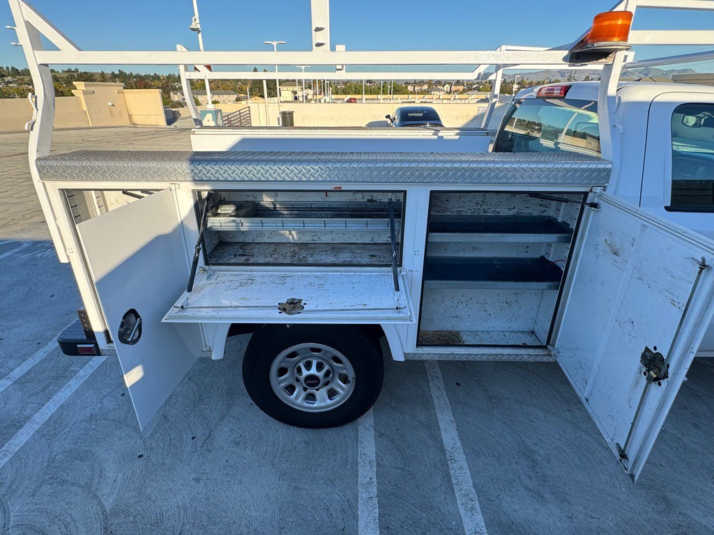 2015 GMC Sierra Image 12