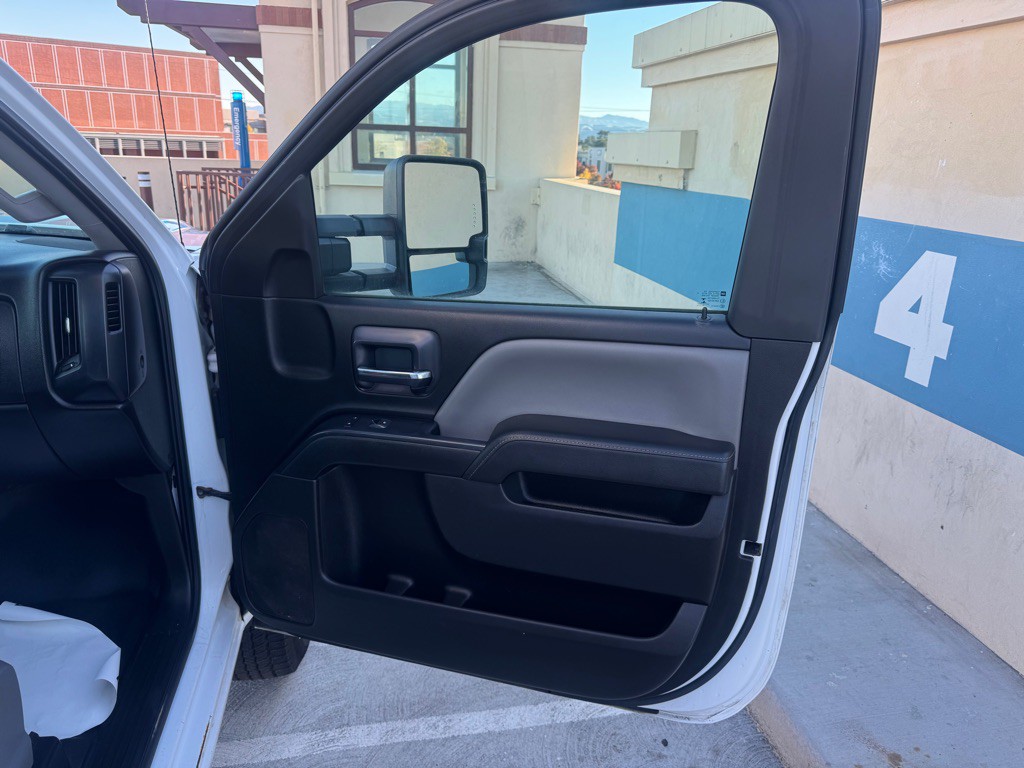 2015 GMC Sierra Image 13