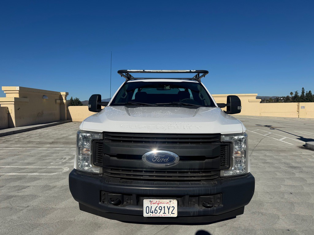 2018 Ford F-350 Image 5