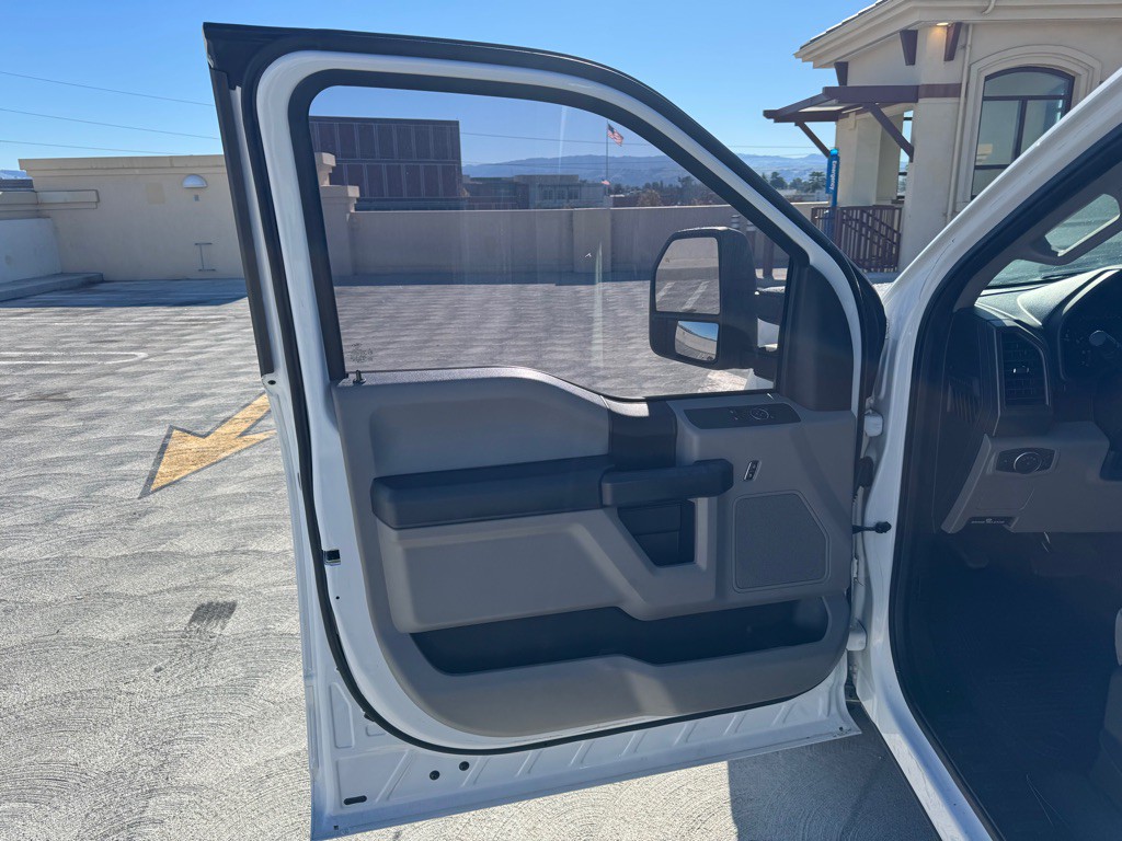 2018 Ford F-350 Image 14