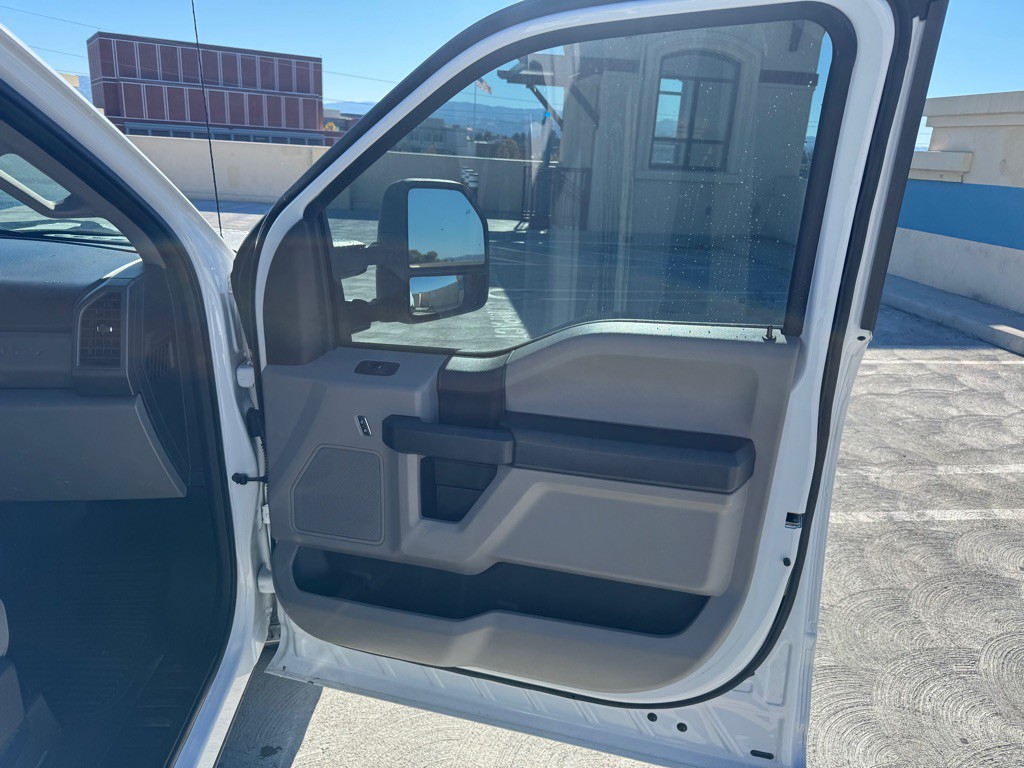 2018 Ford F-350 Image 15