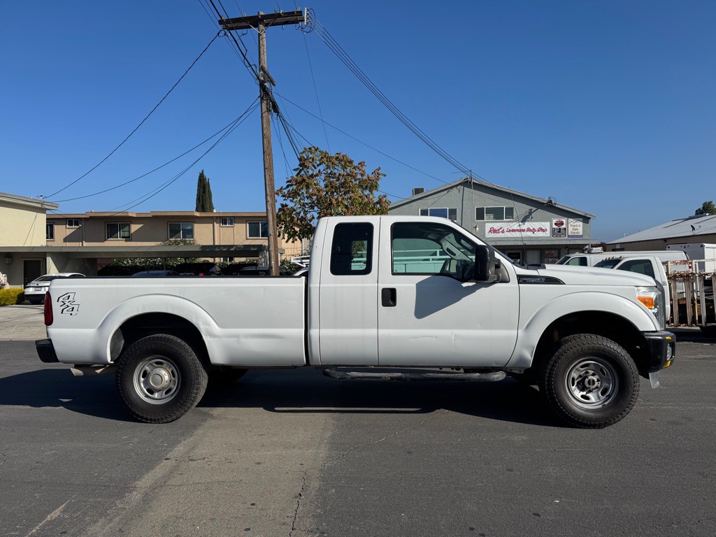 2015 Ford F-250 Image 5