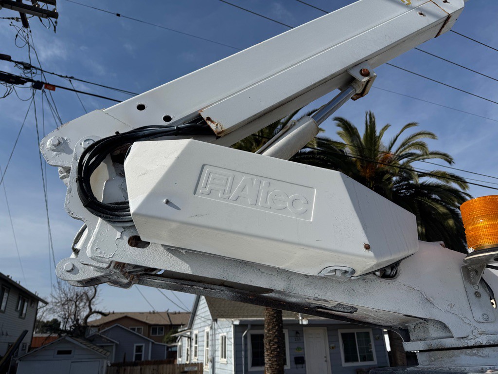 2012 Ford Econoline Image 5