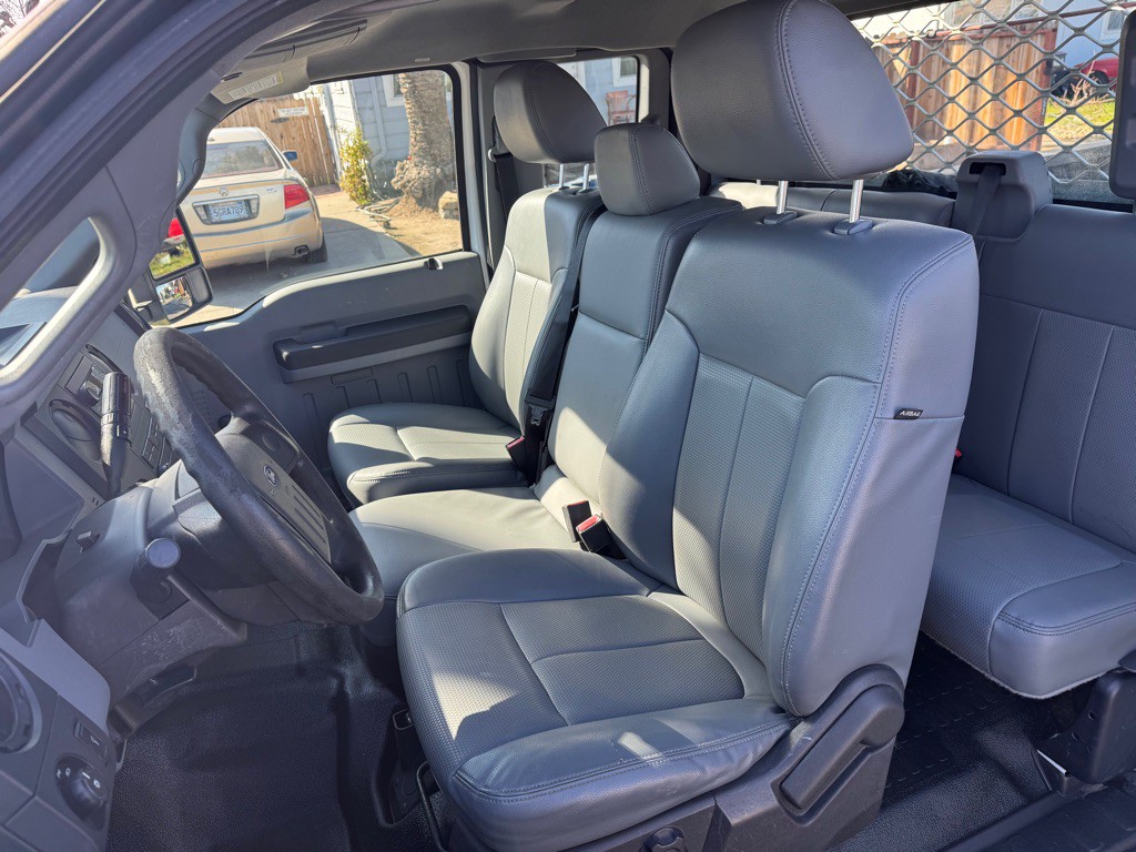 2015 Ford F-250 Image 14