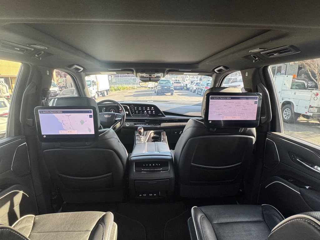 2021 Cadillac Escalade Image 14