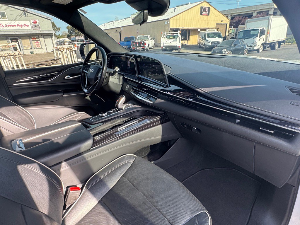 2021 Cadillac Escalade Image 19