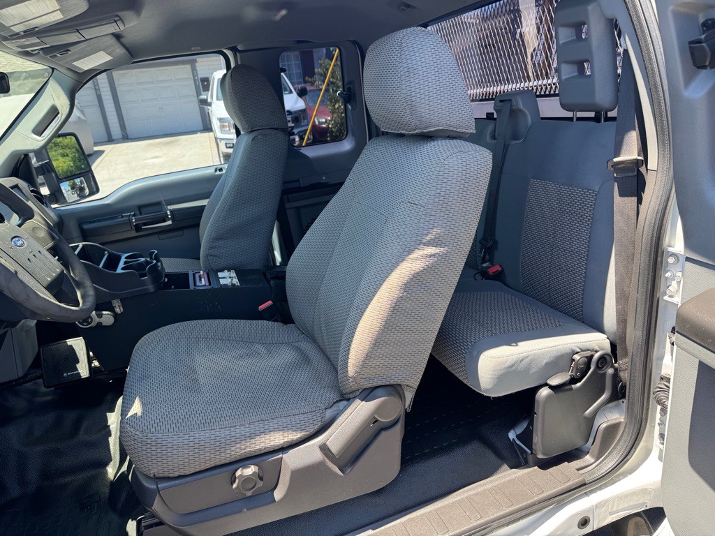 2011 Ford F-250 Image 13