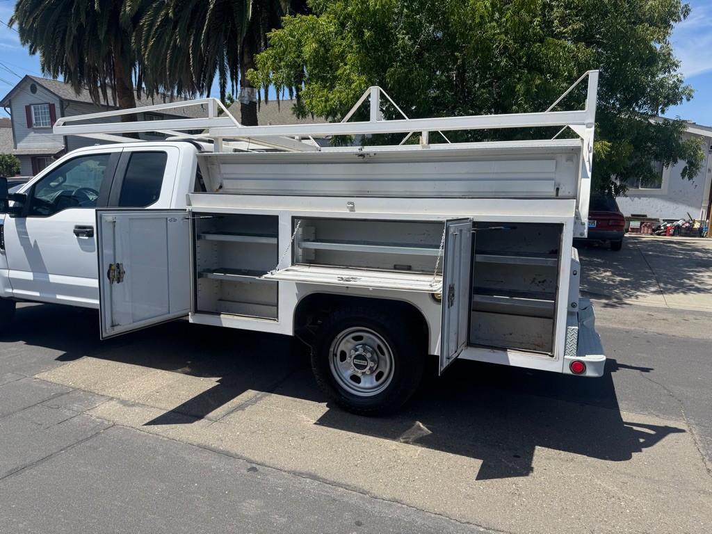 2021 Ford F-350 Image 14