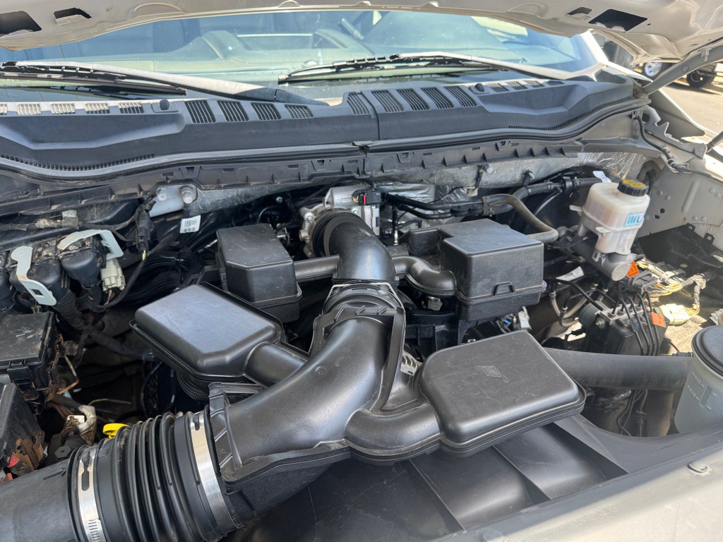 2021 Ford F-350 Image 15
