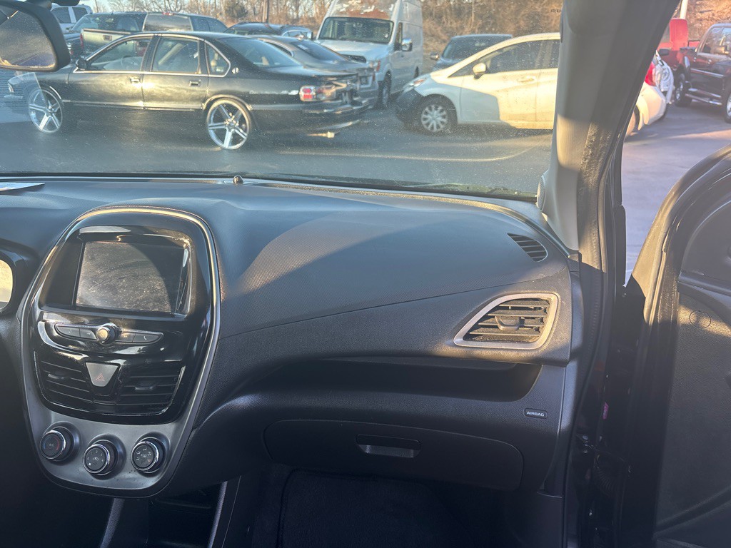 2019 Chevrolet Spark Image 12