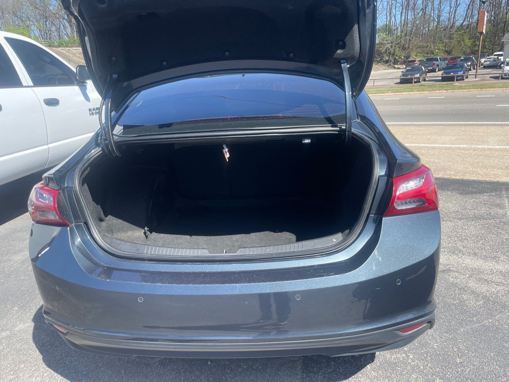 2019 Chevrolet Malibu Image 10