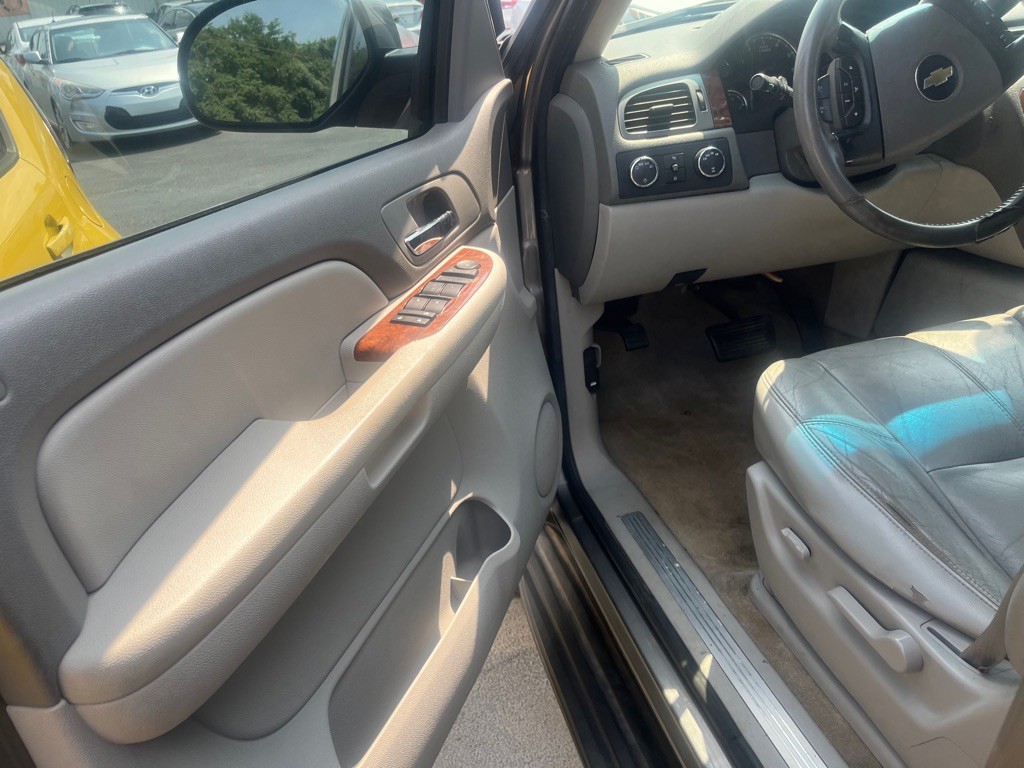 2007 Chevrolet Tahoe Image 6