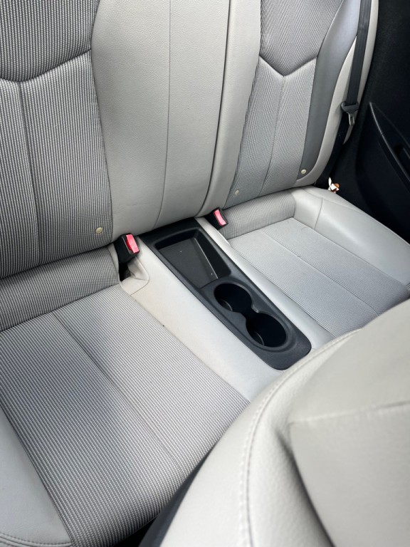 2012 Hyundai Veloster Image 13