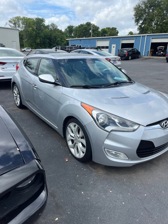 2012 Hyundai Veloster Image 14