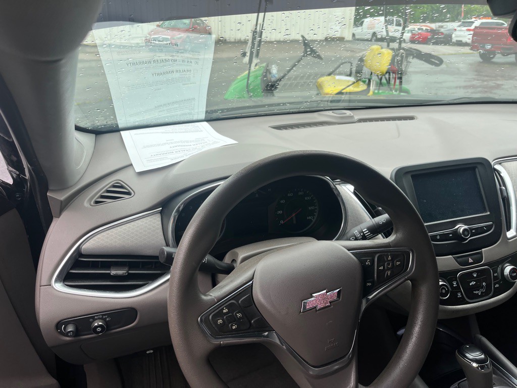 2016 Chevrolet Malibu Image 5