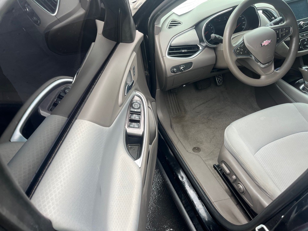2016 Chevrolet Malibu Image 6