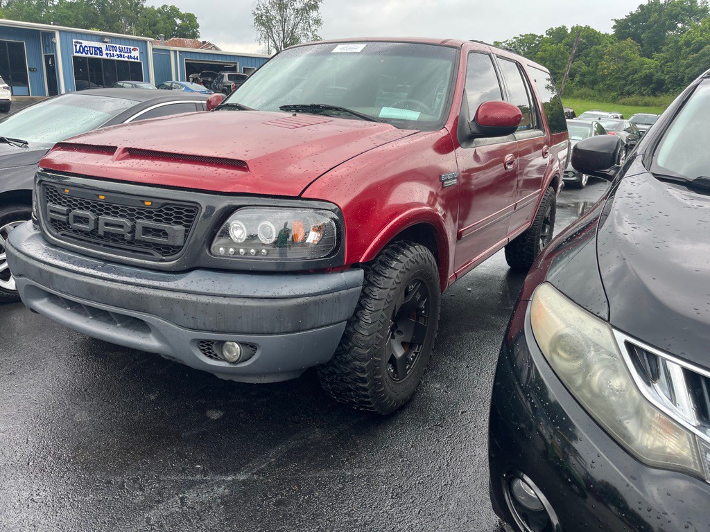 2001 Ford Expedition Image 2
