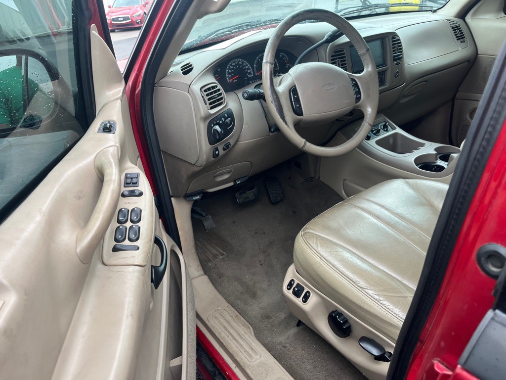 2001 Ford Expedition Image 6