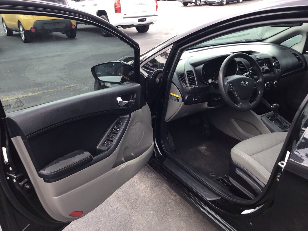 2016 Kia Forte Image 15