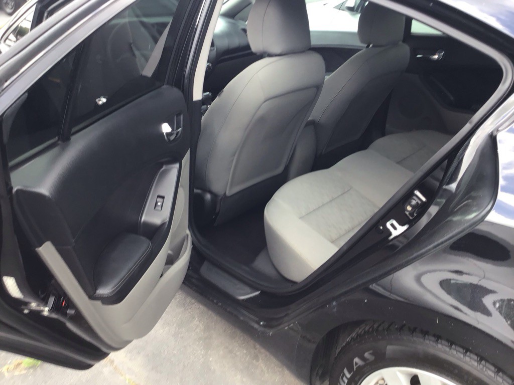 2016 Kia Forte Image 19