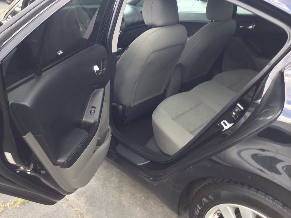 2016 Kia Forte Image 20