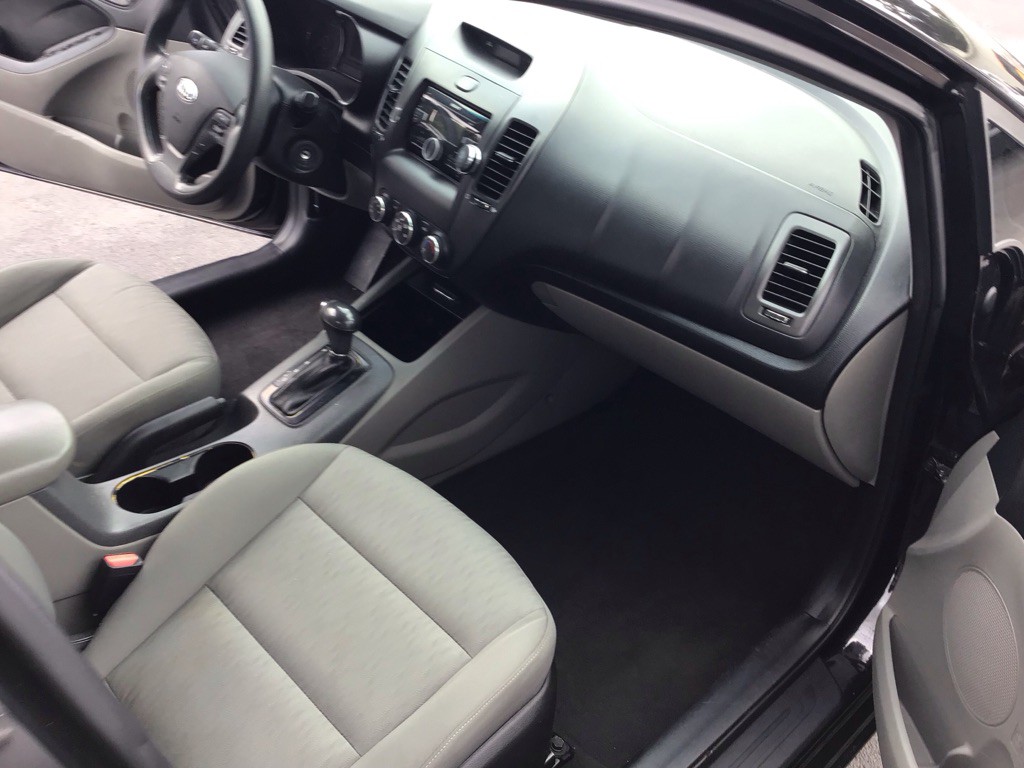 2016 Kia Forte Image 21