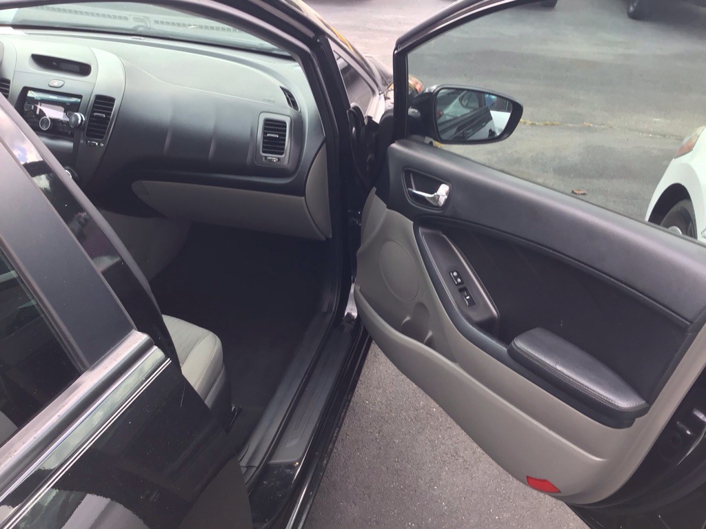 2016 Kia Forte Image 26