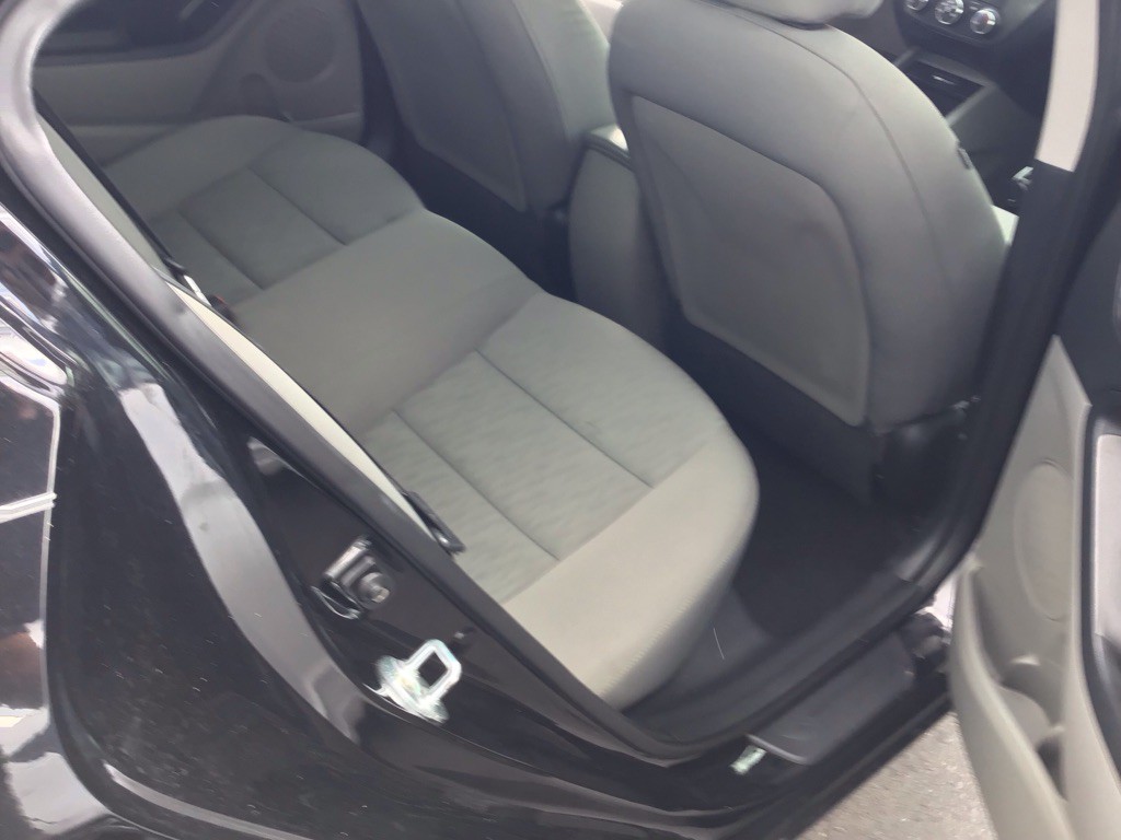 2016 Kia Forte Image 28