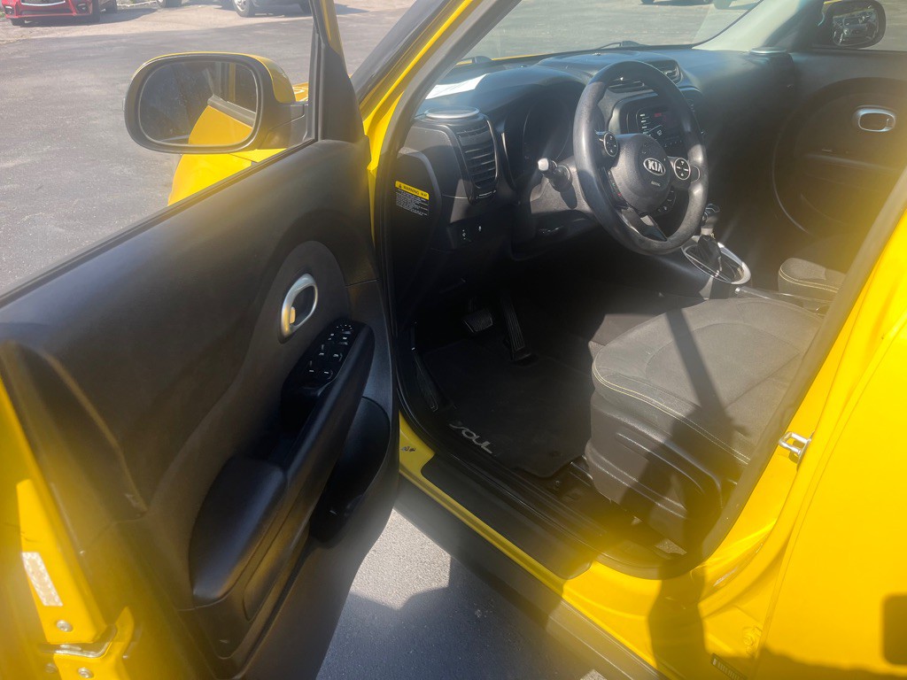 2014 Kia Soul Image 8
