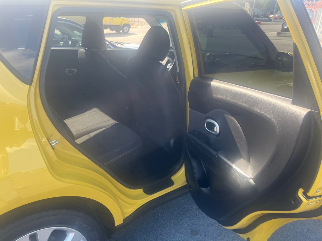 2014 Kia Soul Image 15