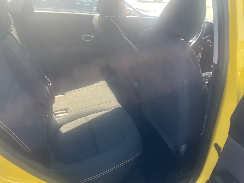 2014 Kia Soul Image 16