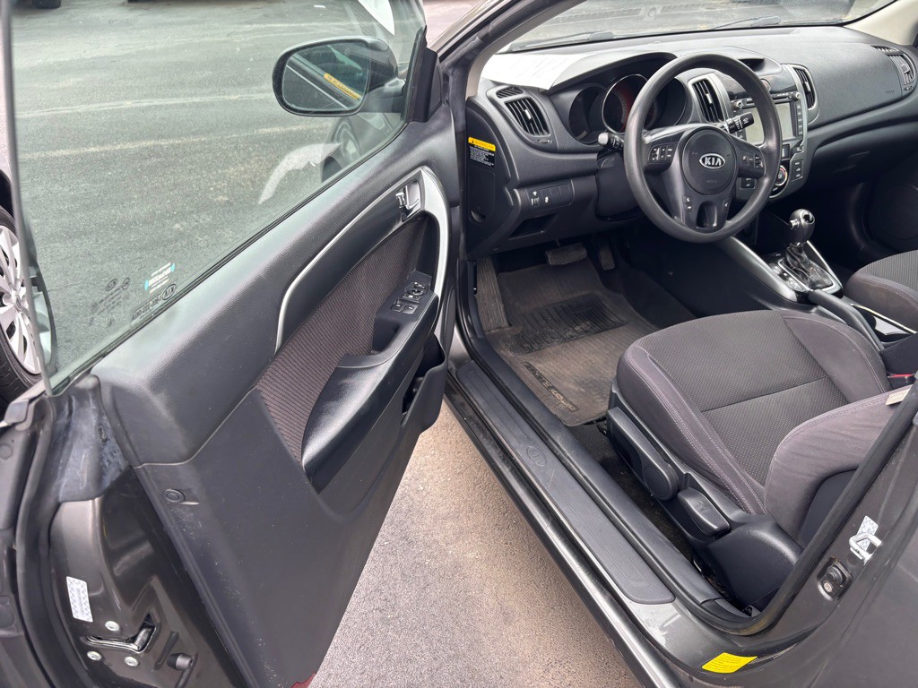2013 Kia Forte Image 7